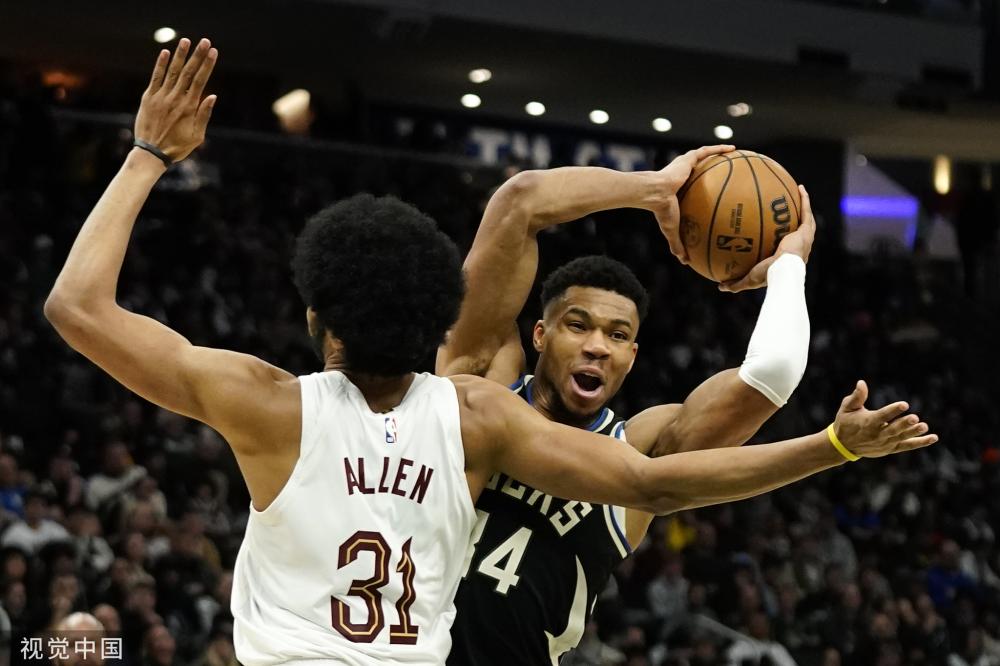 更在反击中 更在反击中