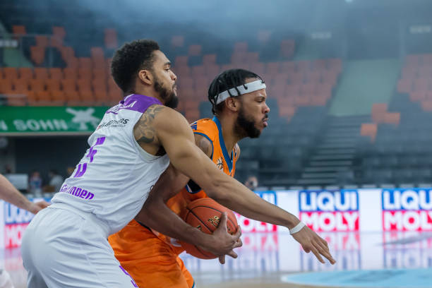 会至多特蒙 会至多特蒙