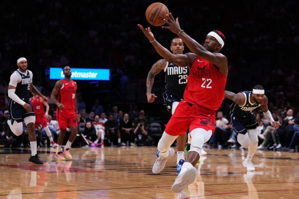 表现突出 表现突出